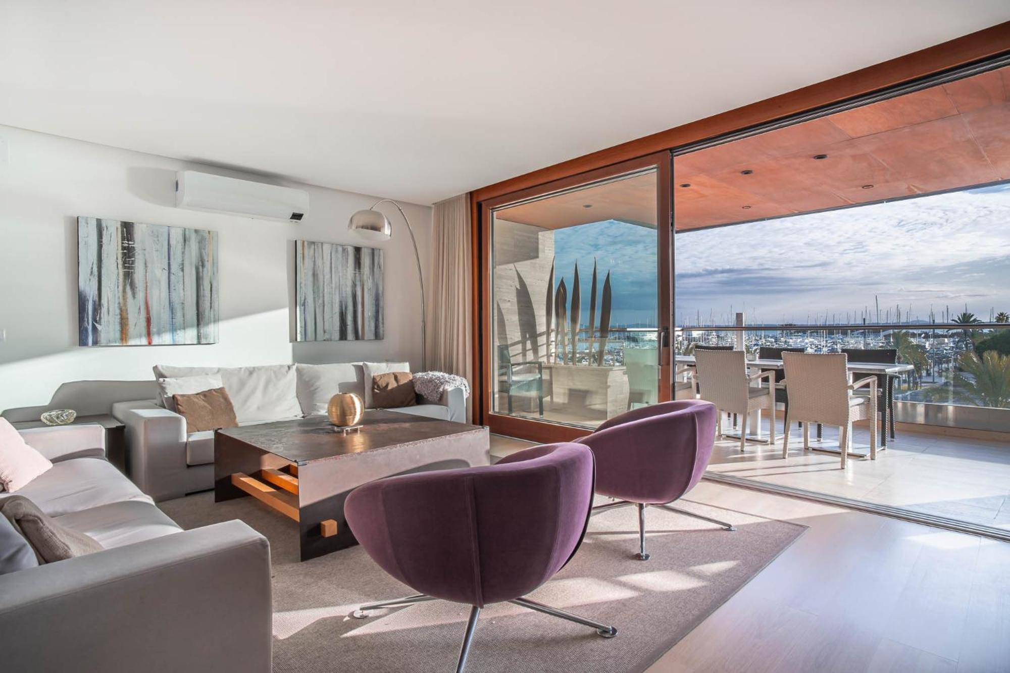 Luxury Sea View Apartment In Puerto De Alcudia Экстерьер фото